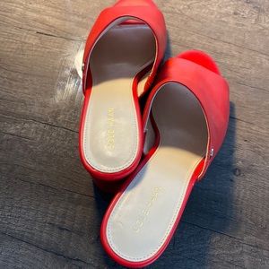 Cole Haan Red mules. Sz 7 - 2in heel.